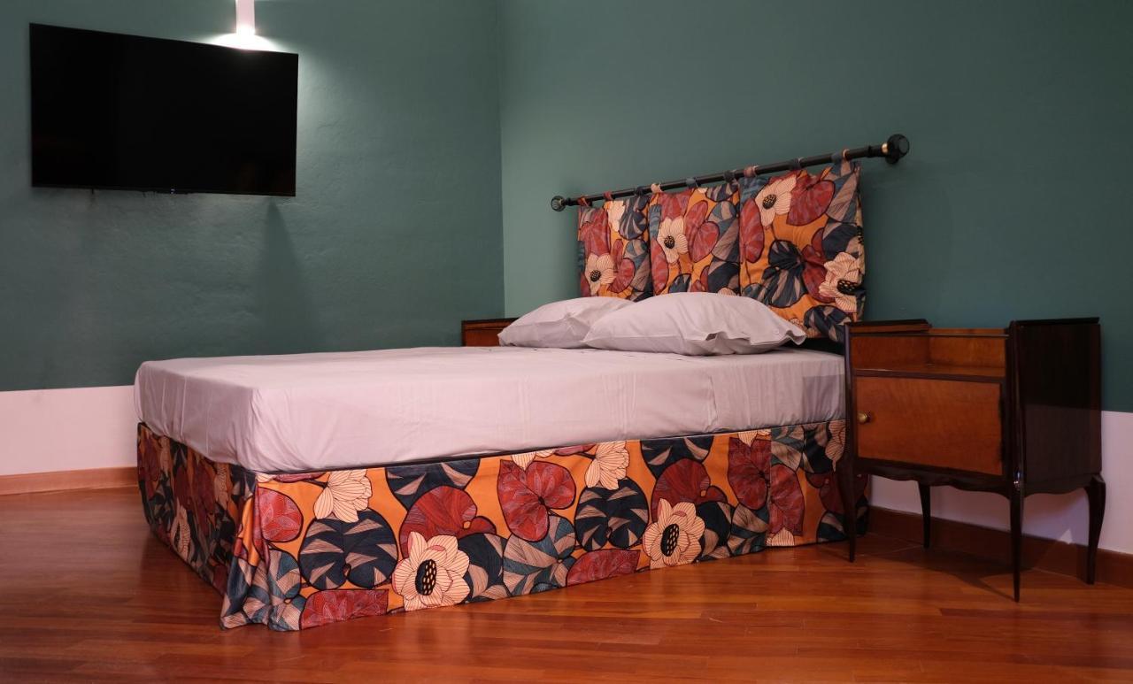 Le Radici Casa Vacanze Palerme Extérieur photo